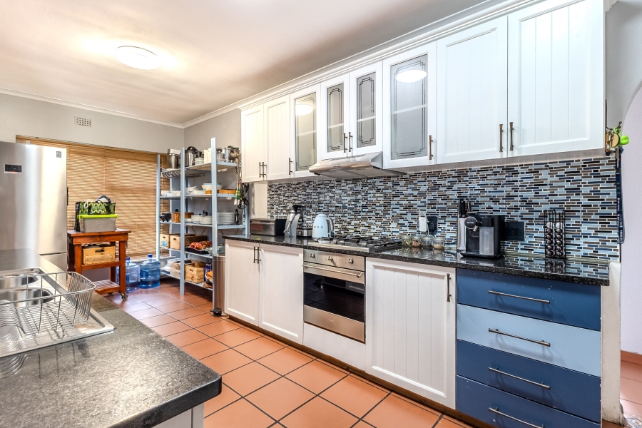 4 Bedroom Property for Sale in Protea Heights Western Cape